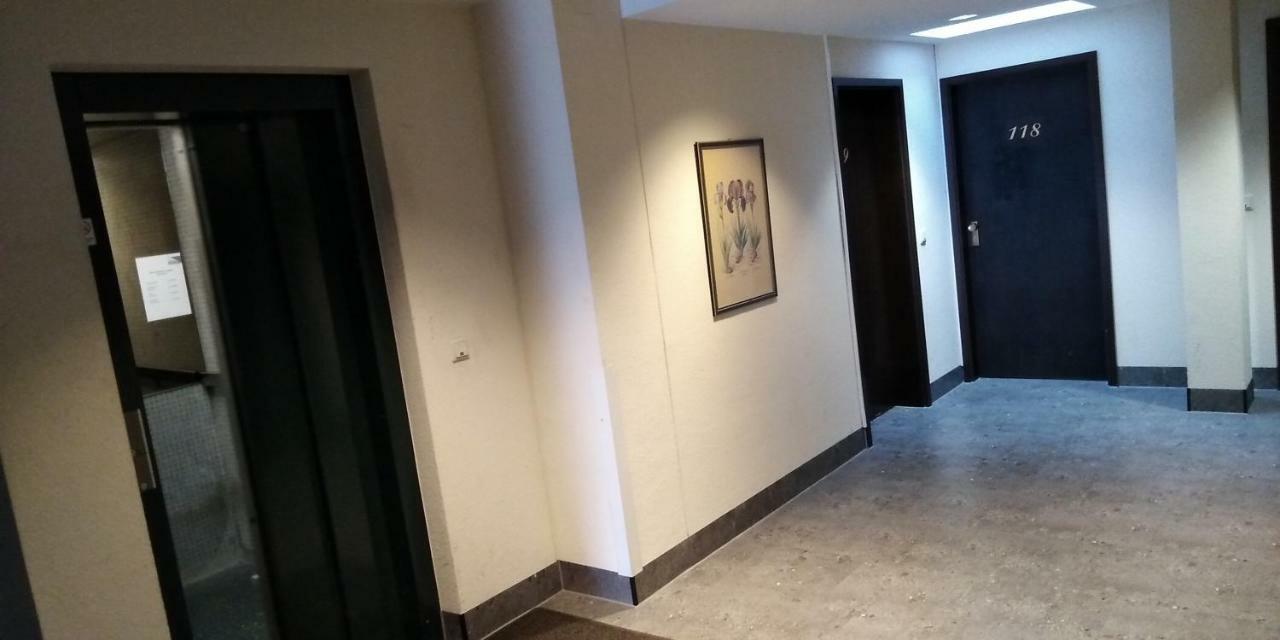 Sroom 118 And 119 In Center Reutlingen Exterior photo
